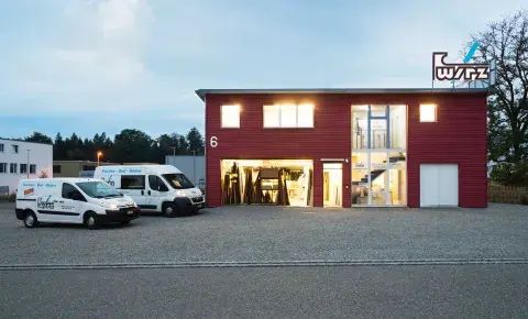 werkstatt-gebaeude.jpg