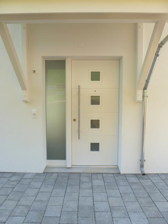 Haustüre mit Seitenteil