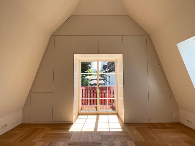 Einbauschrank Dachschräge