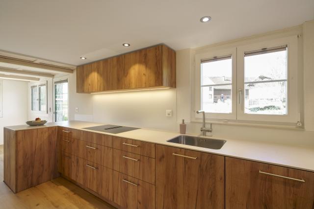 Einbauküche mit viel Ablagefläche und optimalem Stauraum