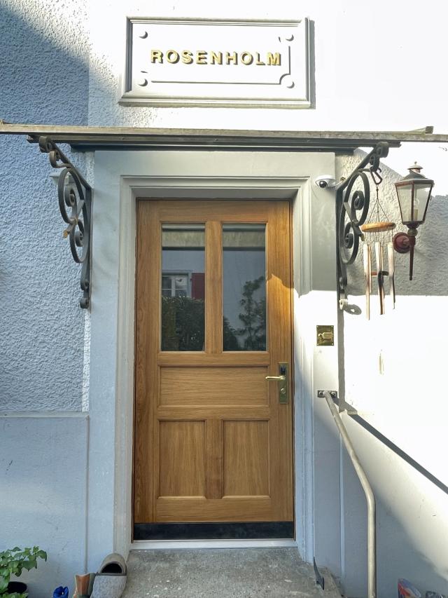 Haustüre in Eiche, Schreinerei Bieri GmbH